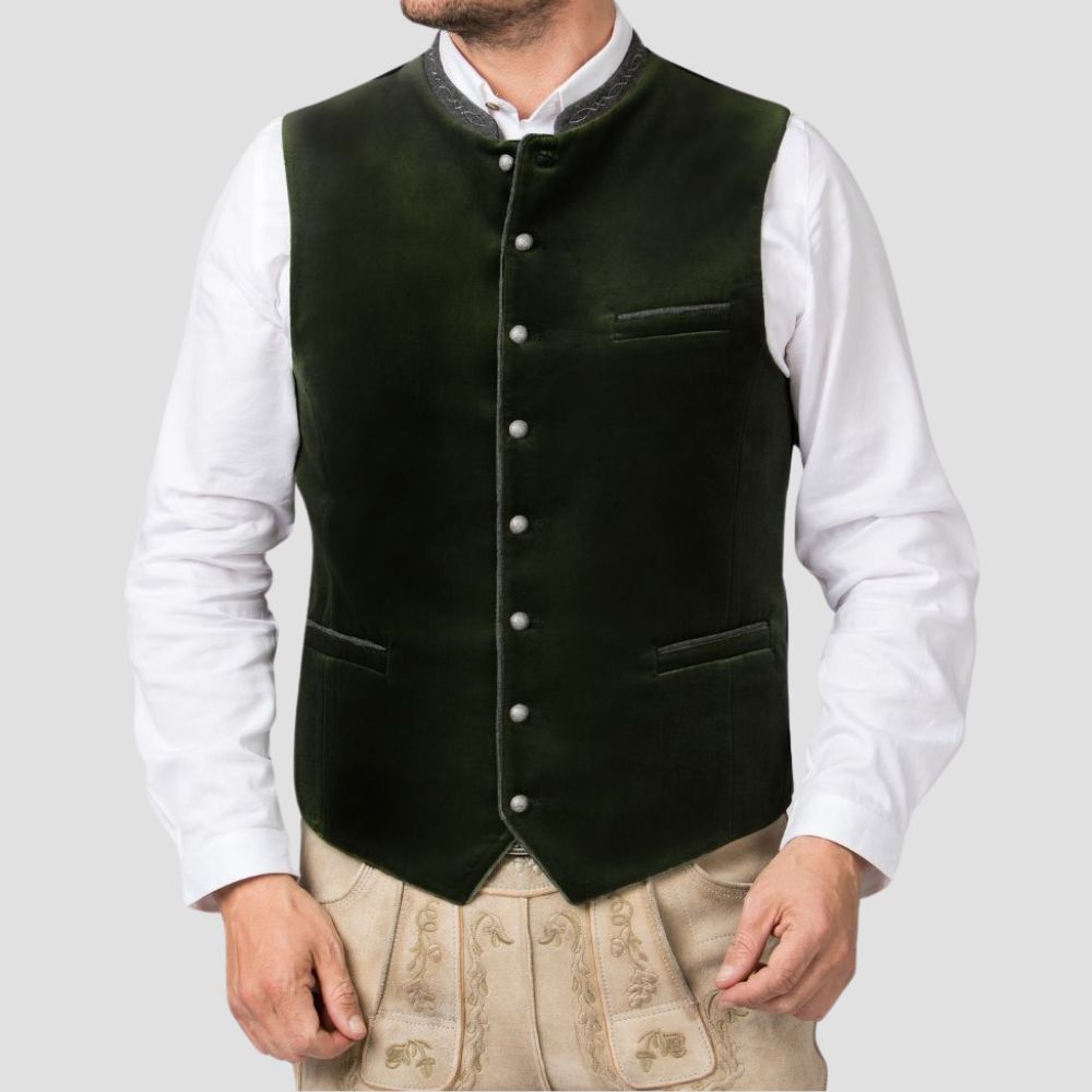 Celebrate festivals in style without breaking the bank with this affordable men’s traditional Trachten vest.