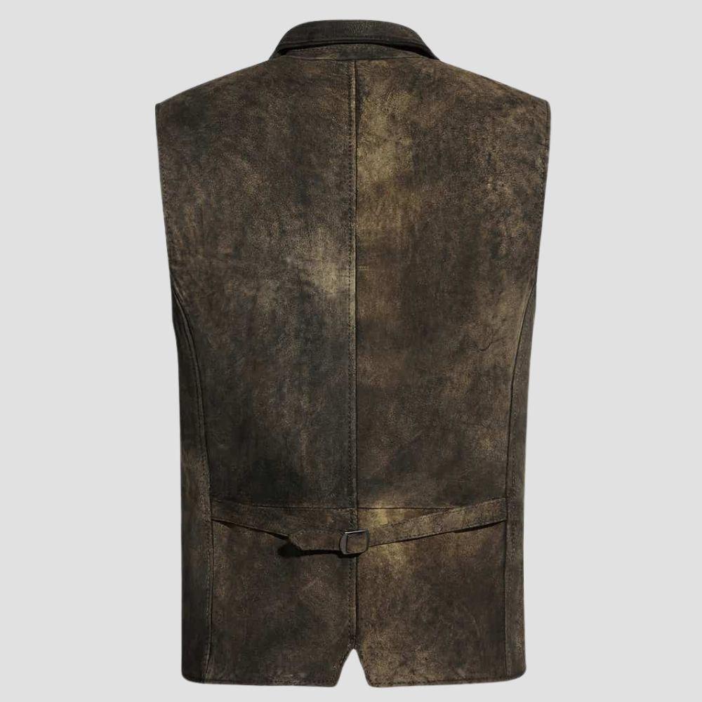 Celebrate in true Bavarian style with this men’s Trachten vest, featuring beautiful embroidery that adds a sophisticated touch to your festival outfit.