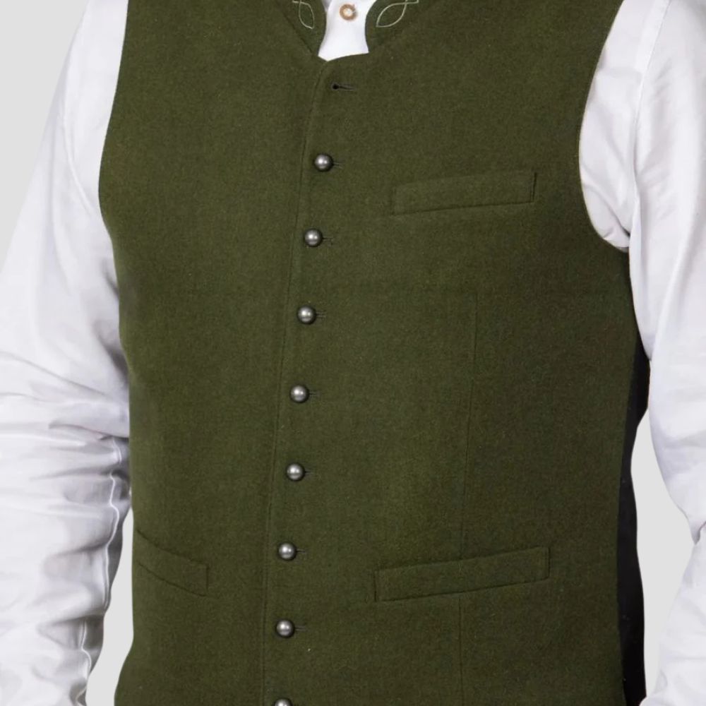 Showcase timeless style with this men’s Trachten vest, designed with elegant metal buttons for a traditional appeal.
