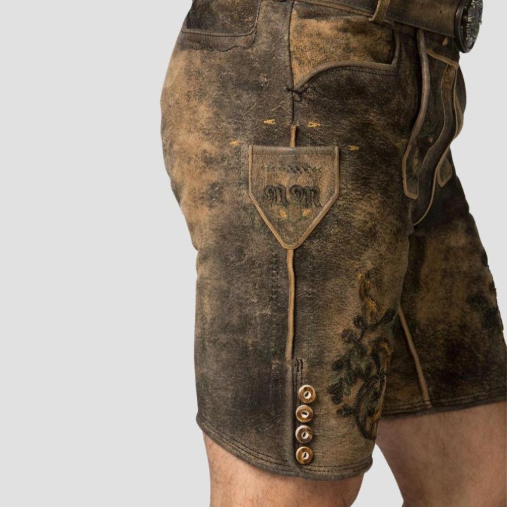 Enjoy Oktoberfest and cultural celebrations in style and comfort with these men’s Lederhose, designed for maximum wearability.