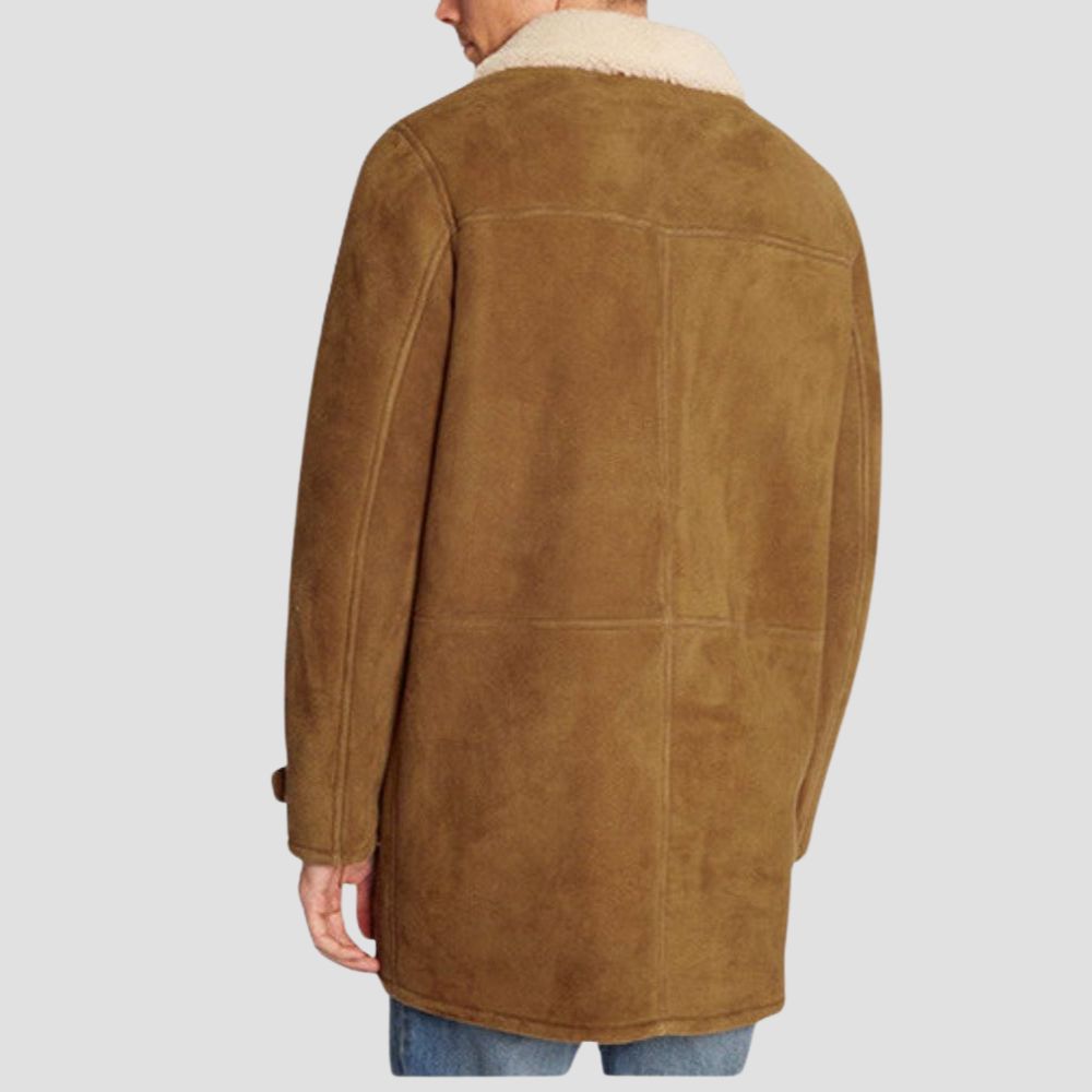 Upgrade your wardrobe with this sherpa-lined suede leather jacket for a modern winter style.