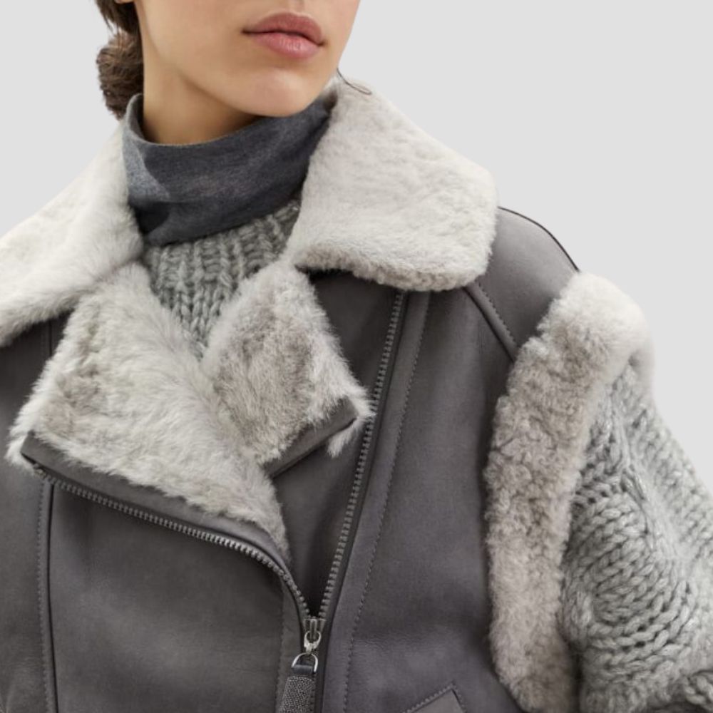 Stay cozy in style with this handmade sheepskin shearling vest for ladies. Crafted from premium sheepskin, it’s a must-have for warmth and chic fashion.