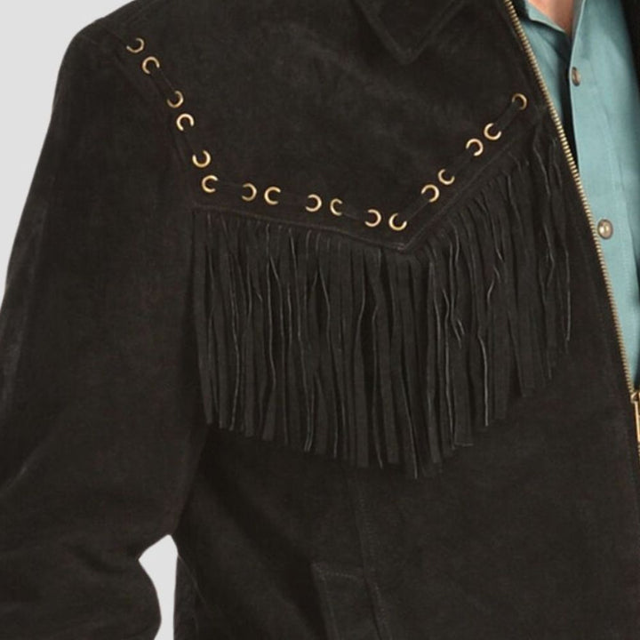 For everyday style with a western twist, this affordable suede fringe jacket is a must-have for any wardrobe.