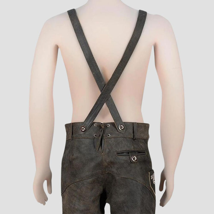 Crafted with authentic detail, these men’s Lederhosen are ideal for adding a touch of tradition to Bavarian cultural events.