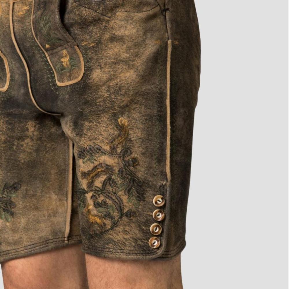 These comfortable men’s Lederhose offer the perfect combination of style and comfort, ideal for Oktoberfest and cultural festivities