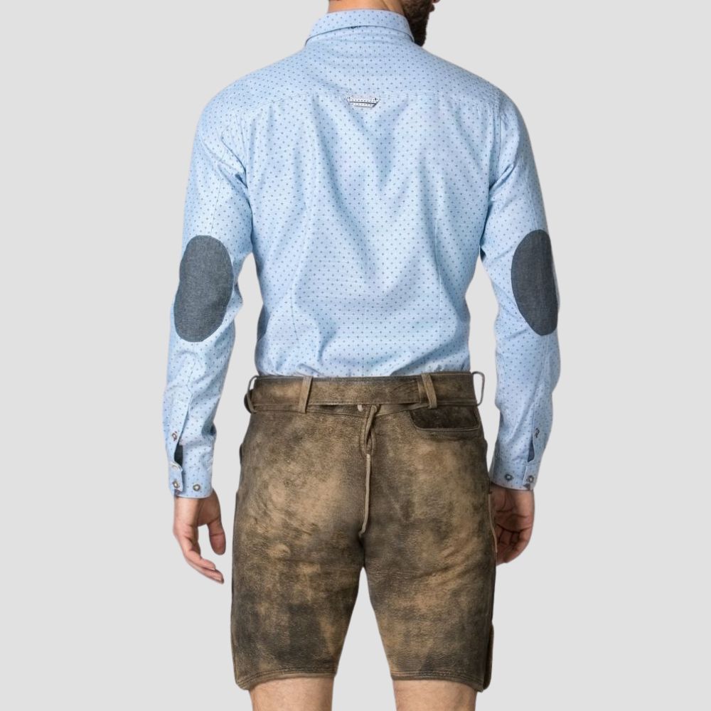 Perfect for traditional festivals, these men’s Lederhose combine comfort with authenticity for an unforgettable Oktoberfest experience.