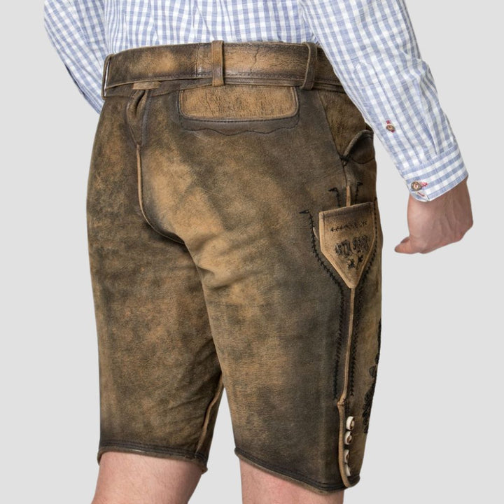 Whether for Oktoberfest or cultural heritage events, these men’s Lederhose provide the ultimate comfort without compromising on style.