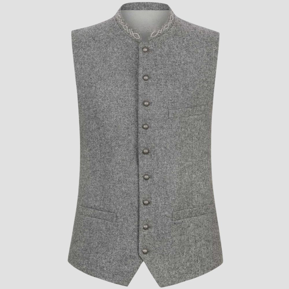 Add a touch of Bavarian elegance to your Oktoberfest outfit with this traditional men’s Trachten vest.