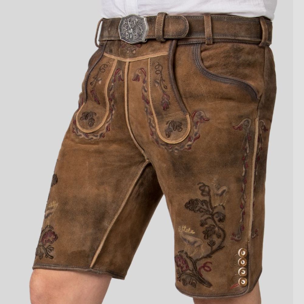 These men’s traditional Lederhosen feature stunning embroidery, making them ideal for German cultural heritage events.