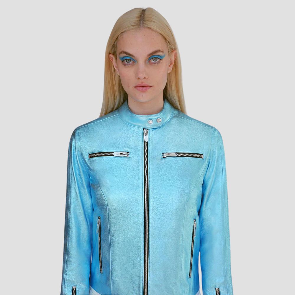 Stay cozy and stylish with a metallic jacket for women featuring a band collar. The modern metallic shine and soft collar design offer both comfort and chic style.