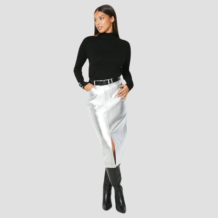 Metallic leather skirt for women, combining premium quality and sleek, modern appeal.