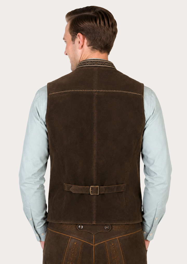 Premium men's Trachten waistcoat combining classic craftsmanship and decorative deer embroidery
