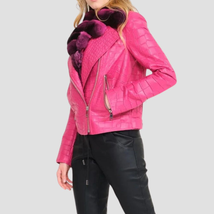 Crafted for the fashion-forward woman, this premium crocodile pattern leather jacket combines bold texture with sleek design, ideal for modern winter wear.