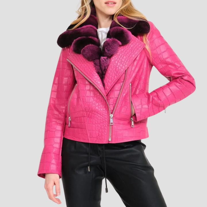 This premium crocodile pattern leather jacket offers modern women a luxurious, bold look. The textured leather and sharp silhouette make it perfect for chic occasions.