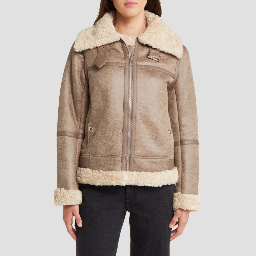 Shop a fashion-forward women’s aviator leather bomber jacket. The classic bomber style with a modern twist provides the perfect mix of style and comfort.