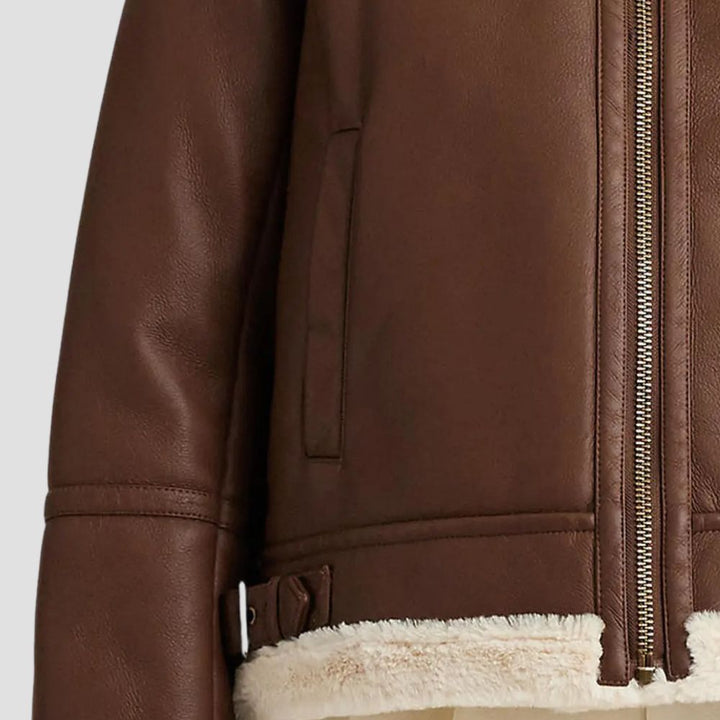 This vintage-inspired women’s fur leather jacket offers timeless style. The chic leather exterior and plush fur accents create a sophisticated, classic fashion statement.