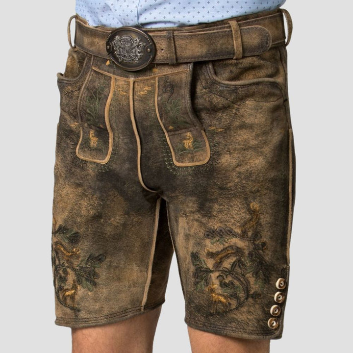 Designed for comfort and style, these men’s Lederhose are ideal for enjoying Oktoberfest and other cultural events.