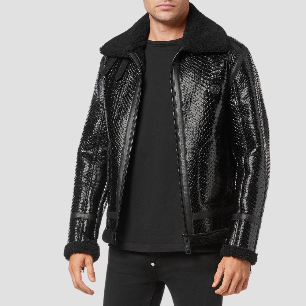 This trendy men’s snakeskin leather jacket with shearling lining offers a blend of edgy style and winter comfort.