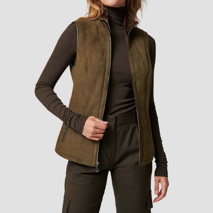 Stylish suede shearling fur vest for women, designed for ultimate comfort and fashionable winter layering.