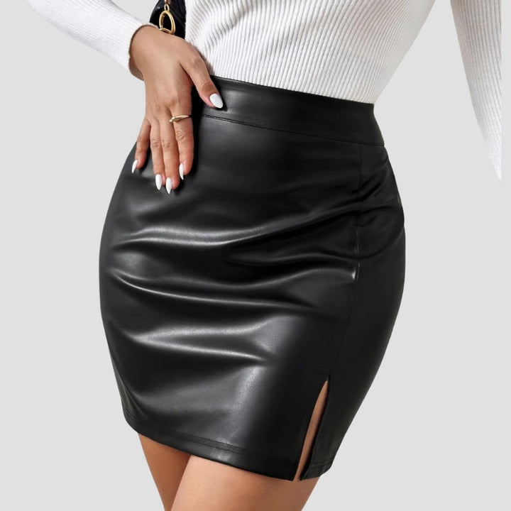 Women’s leather skirt offering a stylish and sophisticated appeal.