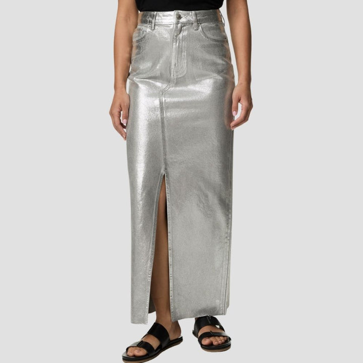 Chic metallic leather skirt for women, offering a bold, futuristic look with a sleek design.